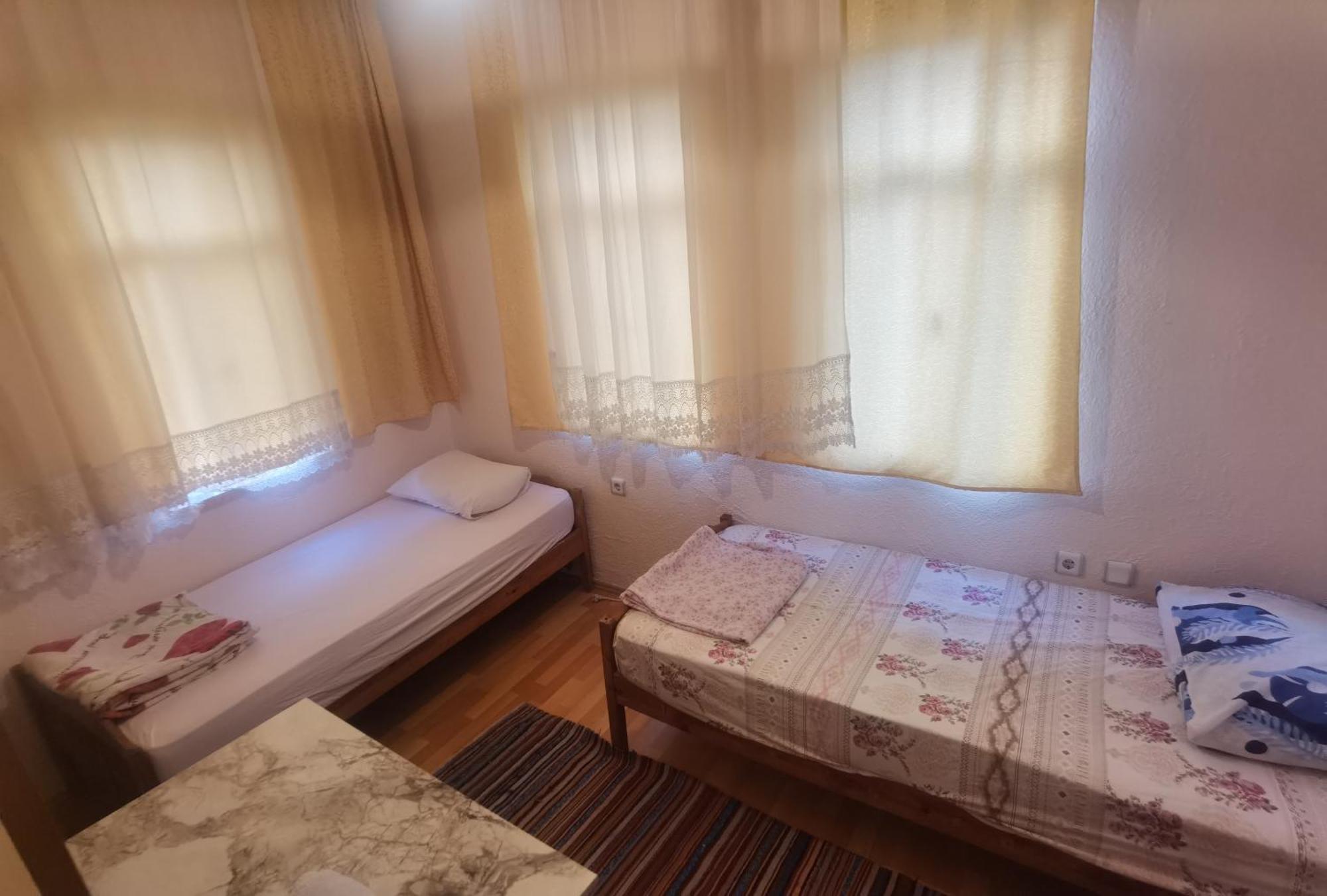 Adventurous Local Hostel 费特希耶 外观 照片