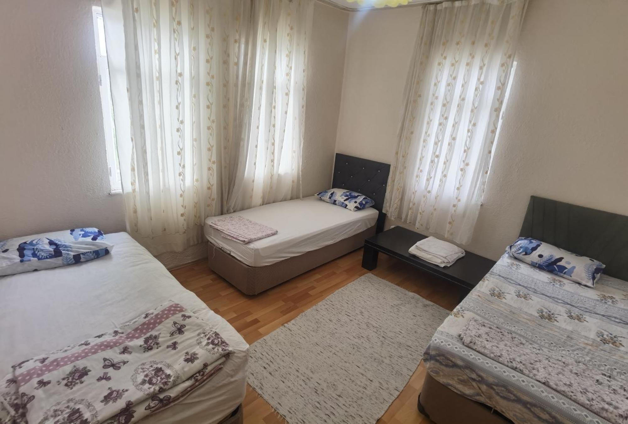 Adventurous Local Hostel 费特希耶 外观 照片